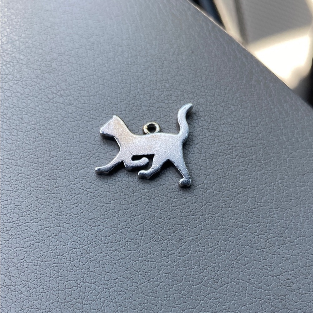 James Avery Retired Cat Charm Silver